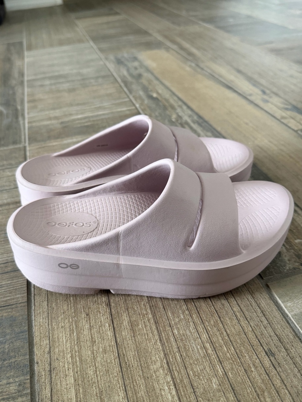 OOFOS OOMEGA OOAHH Slide Women’s size 7 - Picture 5 of 10